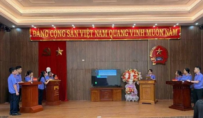 Quang cảnh Cuộc thi "Tìm hiểu Luật Thi hành tạm giữ, tạm giam và cấm đi khỏi nơi cư trú" do VKSND khu vực 5 tổ chức.