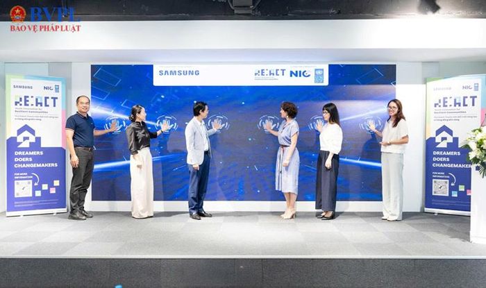 Khởi động Chương trình RE:ACT - Thử thách Thanh niên Đổi mới sáng tạo vì Cộng đồng Bền vững.