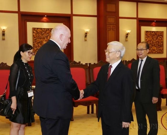 Tổng Bí thư Nguyễn Phú Trọng tiếp Toàn quyền Australia Peter Cosgrove sang thăm cấp Nhà nước tới Việt Nam (24/5/2018). (Ảnh: Trí Dũng/TTXVN)