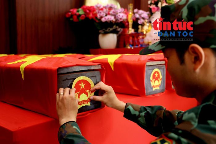 Tính từ ngày 23/6 đến nay, tổng số hài cốt liệt sĩ được tìm thấy tại khu vực này đã nâng lên 227 bộ.