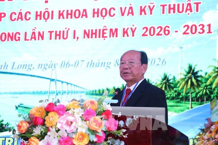 Thầy thuốc Nhân dân, Tiến sĩ, Bác sĩ Ngô Văn Tán tái đắc cử chức Chủ tịch Liên hiệp các Hội Khoa học và Kỹ thuật tỉnh Vĩnh Long nhiệm kỳ 2026-2031. Ảnh: Huỳnh Phúc Hậu - TTXVN