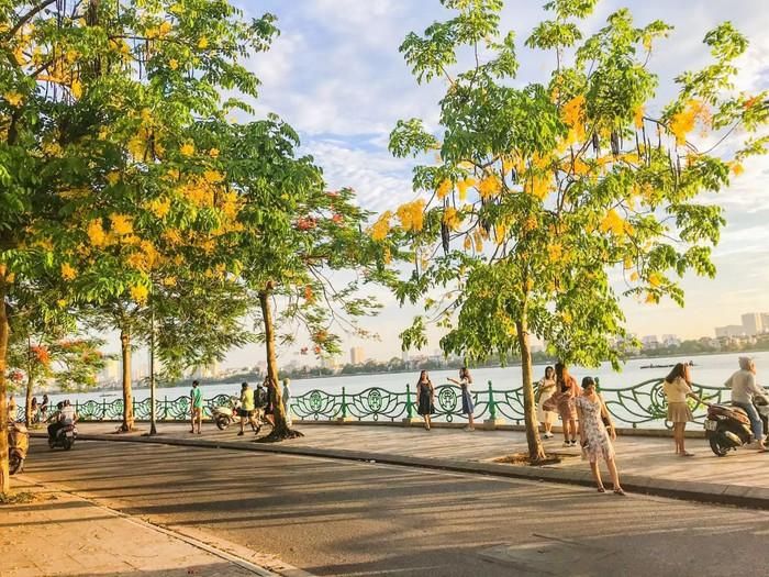 Cảnh đẹp Hồ Tây. Ảnh: crystalbay.com