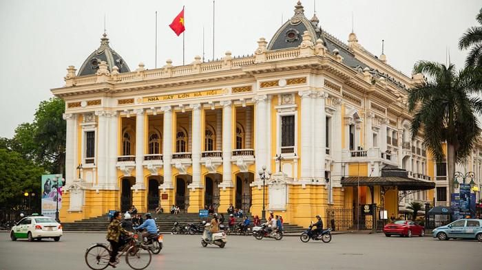 Nhà hát Lớn – Một trong những địa điểm mang tính biểu tượng của Thủ đô Hà Nội. Ảnh: sưu tầm 