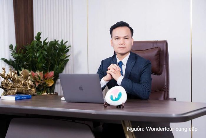 Ông Lê Công Năng - Chủ tịch Diễn đàn Doanh nhân Việt Nam (VEF Global), Chủ tịch HĐQT WonderTour.