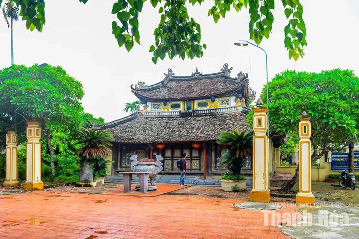 Dẫu nhiều lần được tu bổ, công trình vẫn bảo lưu gần như nguyên vẹn dáng dấp kiến trúc truyền thống, trở thành một trong số ít di tích còn lưu giữ khá đầy đủ diện mạo của một thiết chế tín ngưỡng làng xã vùng đồng bằng Bắc Trung Bộ.