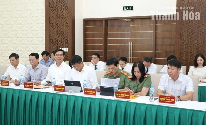 Đại biểu các tỉnh trong Cụm thi đua dự hội nghị.