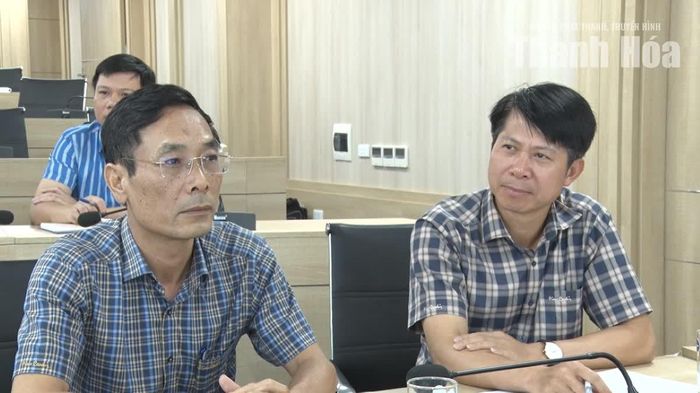 Đại diện lãnh đạo Báo và Phát thanh, truyền hình Thanh Hóa và Ban Tuyên giáo và Dân vận Tỉnh ủy dự buổi làm việc.