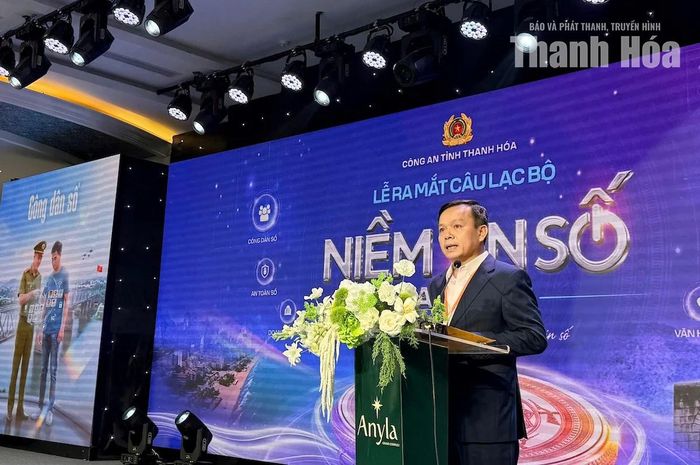 Đại tá Nguyễn Quang Thủy, Trưởng phòng An ninh mạng và Phòng chống tội phạm sử dụng công nghệ cao Công an tỉnh Thanh Hóa, Phó Chủ nhiệm thường trực Câu lạc bộ “Niềm tin số Thanh Hóa” phát động nhiệm vụ hoạt động của Câu lạc bộ.