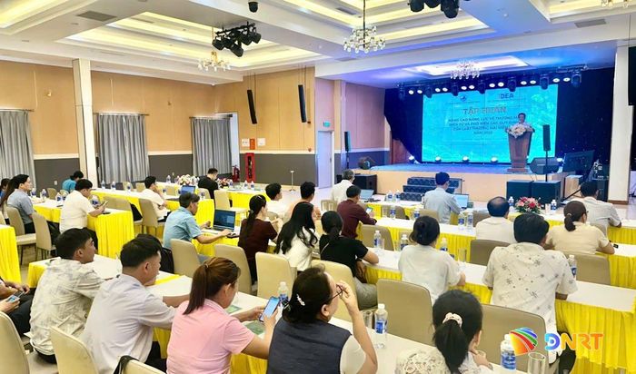 Quang cảnh lớp tập huấn. Ảnh: HIẾU NGÂN