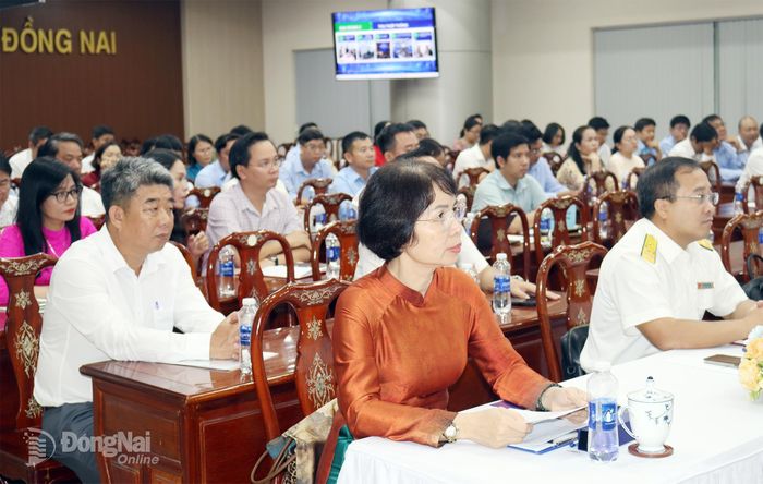 Các đại biểu dự hội nghị. Ảnh: Hoàng Lộc