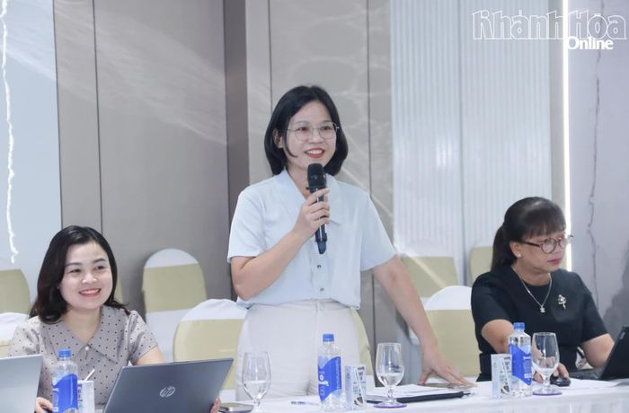 Đại biểu nêu ý kiến tại hội thảo.