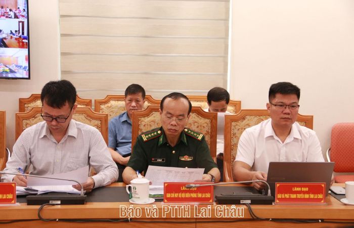 Các đại biểu dự hội nghị.