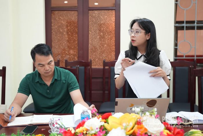 Đại diện Tỉnh đoàn Lạng Sơn đóng góp ý kiến tại cuộc họp