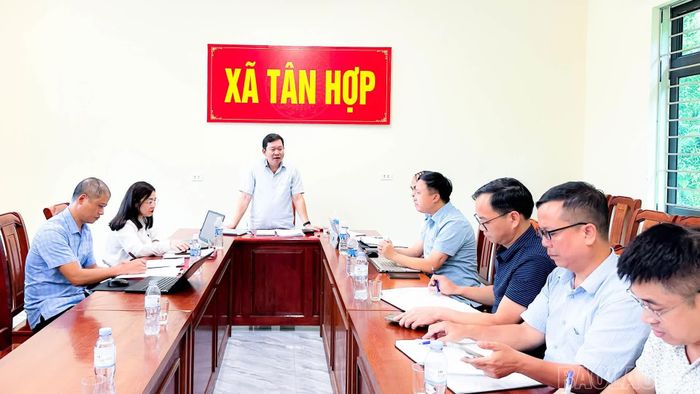 Quang cảnh buổi làm việc.