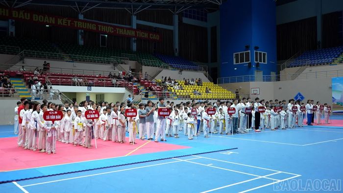 Hơn 400 vận động viên tham gia Giải Taekwondo trẻ các câu lạc bộ tỉnh Lào Cai năm 2026.