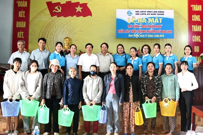 Hội LHPN xã Nam Thành ra mắt mô hình ngôi nhà xanh - biến rác thải thành nguồn quỹ an sinh