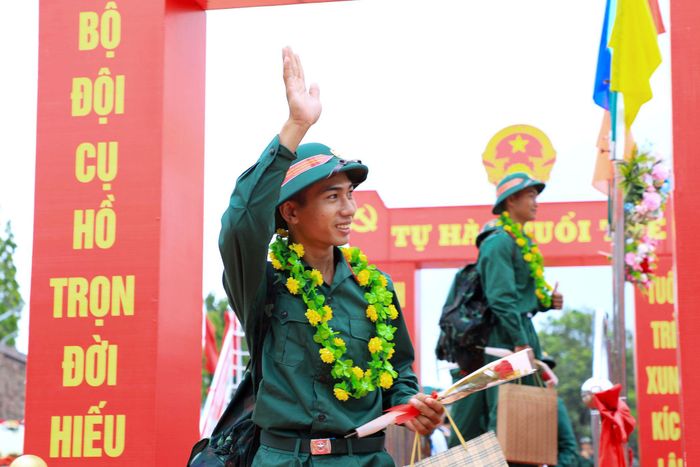 Thanh niên Lâm Đồng nhập ngũ năm 2026. Ảnh LP