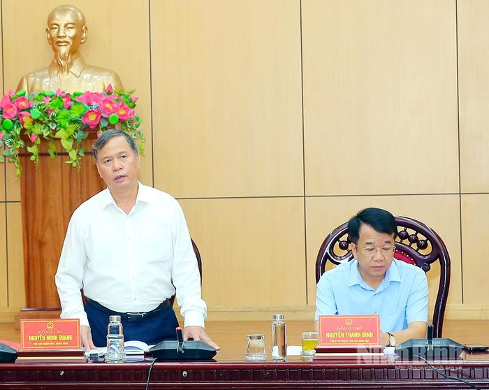 Đồng chí Nguyễn Minh Quang, Phó Chủ nhiệm Ủy ban Kiểm tra Trung ương phát biểu tại hội nghị.
