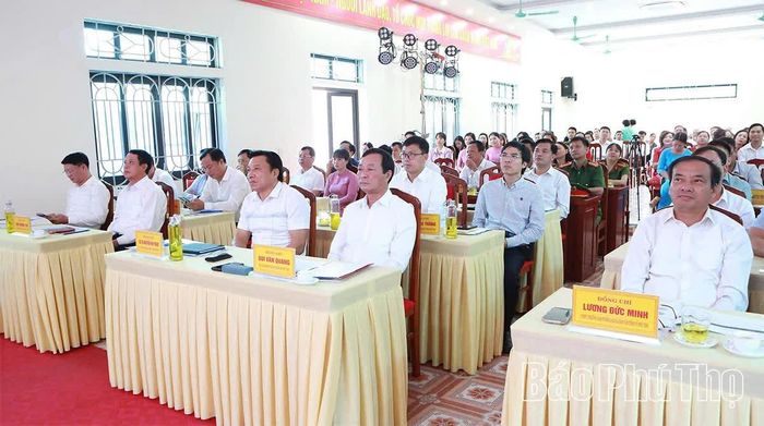 Các đại biểu tham dự hội nghị.