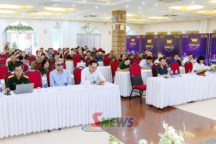 Các đại biểu dự Lễ kỷ niệm.