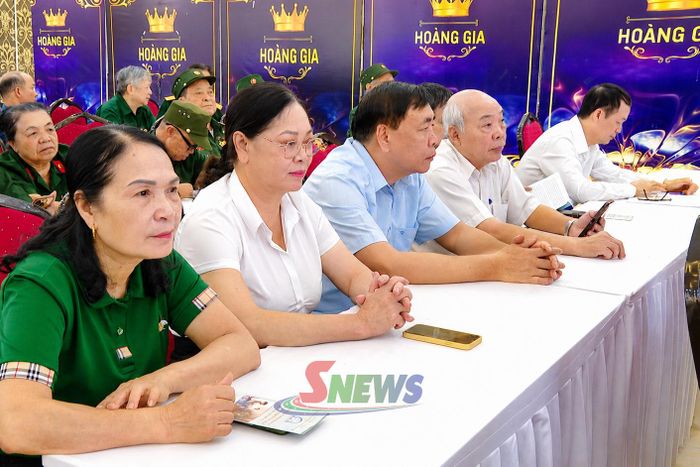 Các đại biểu dự Hội nghị tập huấn nâng cao năng lực chăm sóc nạn nhân da cam