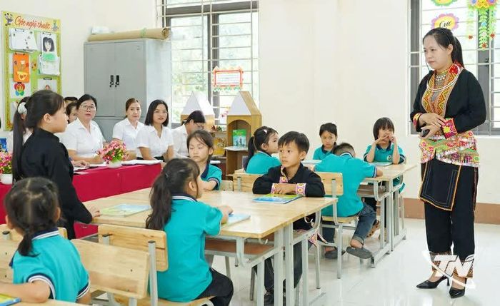 Một tiết thao giảng tại Trường Tiểu học Thần Sa (xã Thần Sa).