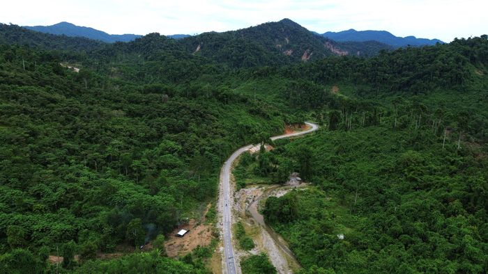 Tuy nhiên, nhờ sự nỗ lực của nhà thầu, công trình thi công đúng hồ sơ thiết kế phê duyệt, đáp ứng các tiêu chuẩn kỹ thuật và bảo đảm điều kiện an toàn để đưa vào khai thác, đảm bảo chất lượng.