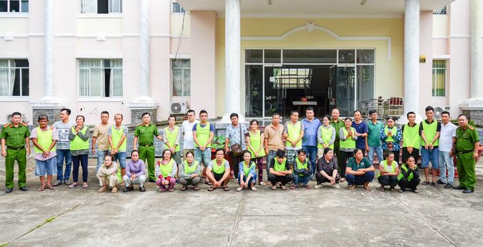 Các đối tượng bị khởi tố.