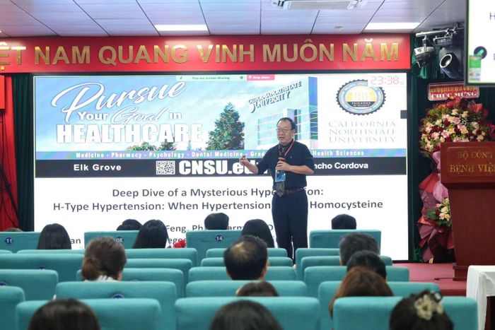 Toàn cảnh Hội thảo khoa học thường niên năm 2026 với chủ đề "Nội khoa 4.0 – Kết nối tri thức, nâng tầm điều trị" do Bệnh viện 199 (Bộ Công an) tổ chức.