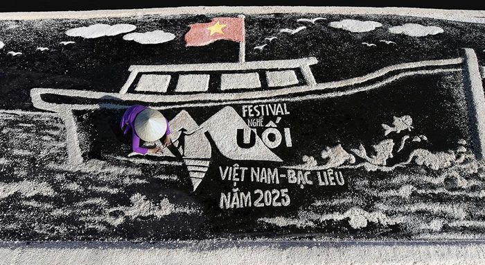 Muối Việt vươn khơi.