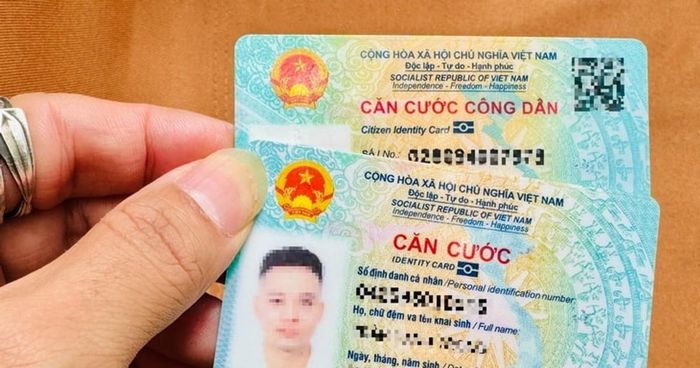 Người dưới 14 tuổi hoặc người đại diện hợp pháp của người dưới 14 tuổi được đề nghị cơ quan quản lý căn cước cấp thẻ căn cước. Ảnh minh họa.
