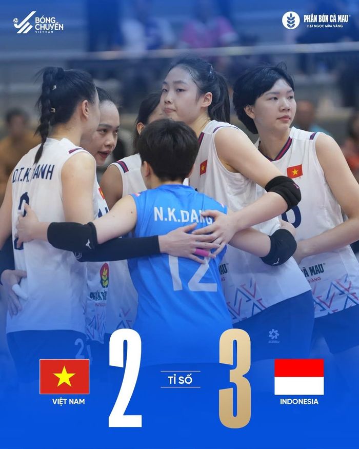 Đội tuyển bóng chuyền nữ Việt Nam để Indonesia lội ngược dòng thắng 3-2 ở trận ra quân chặng 2 SEA V Cup 2026