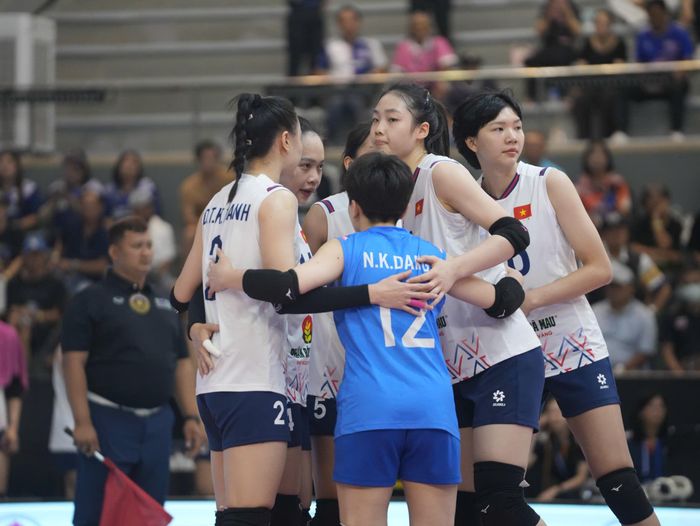 Đội bóng chuyền nữ Việt Nam bị Indonesia đánh bại ở trận mở màn chặng 2 SEA V.Cup 2026.