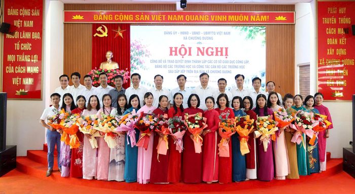 Việc sắp xếp tạo tiền đề để ngành Giáo dục xã Chương Dương tiếp tục phát triển ổn định, nâng cao chất lượng dạy và học. Ảnh: Phóng viên