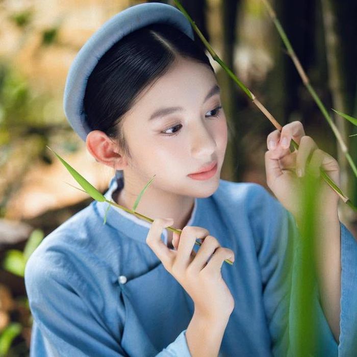Mỗi lần Hoa hậu Ngọc Diễm đăng tải hình ảnh bên con gái trên mạng xã hội, nhiều khán giả đều bày tỏ sự bất ngờ trước sự thay đổi của Chiko. Không ít ý kiến cho rằng cô bé sở hữu nhiều tố chất để tham gia các cuộc thi sắc đẹp trong tương lai nếu có đam mê.