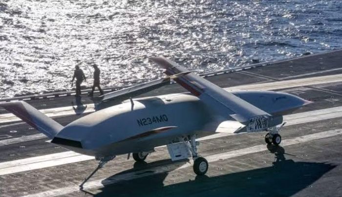 Tàu sân bay lớp Nimitz USS Ronald Reagan dự kiến đưa UAWC vào hoạt động vào cuối tháng 8/2026.