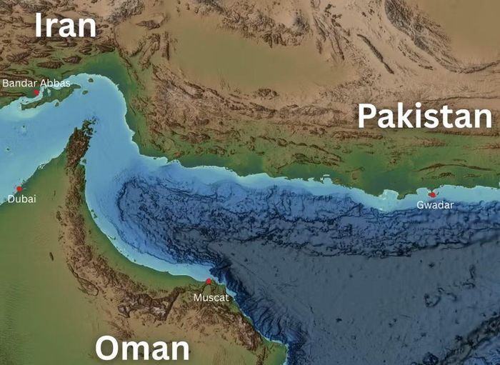 Giới chức Tehran khẳng định tình hình tại Hormuz sẽ không trở lại như trước, khi hoạt động qua eo biển không chịu bất kỳ sự kiểm soát nào.