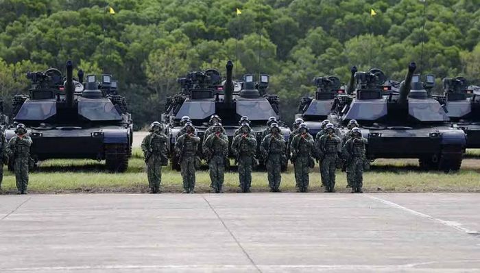 Kịch bản này có điểm tương đồng với trận chiến tại sân bay Hostomel ở Ukraine hồi tháng 2/2022.