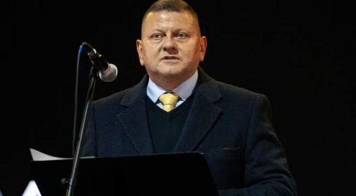 Ông cũng nhắc lại rằng Ukraine đã dành khoảng 12 năm để theo đuổi các tiêu chuẩn của NATO, nhưng đến nay vẫn chưa nhận được một lộ trình cụ thể cho việc gia nhập liên minh.