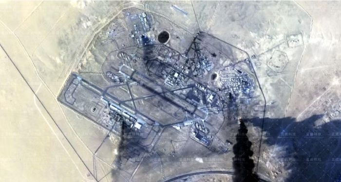 Iran cũng tuyên bố hai tên lửa đạn đạo đã vượt qua lưới phòng không Patriot để đánh trúng sân bay quân sự Muwaffaq Salti tại Jordan ngày 17/7, khiến 3 binh sĩ Mỹ thiệt mạng.