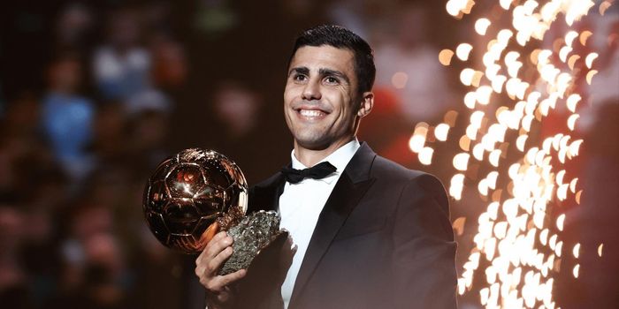 Rodri được Barcelona theo đuổi trong bối cảnh tiền vệ Tây Ban Nha cân nhắc chia tay Man City.