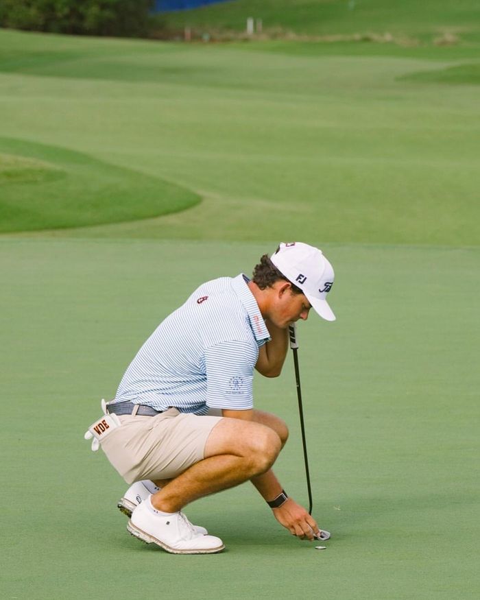 Ngoài sân golf, Jackson Koivun vẫn có những thú vui giống một chàng trai 21 tuổi, theo Reuters. Anh dành thời gian rảnh rỗi đi xem phim, cho biết vừa thưởng thức bom tấn Spider-Man mới. Thỉnh thoảng, golfer trẻ mang cần đi câu cá, nhưng hiếm khi thành công. "Tôi không câu được con nào cả. Có lẽ tôi đã dùng hết may mắn trên sân golf rồi", Koivun hài hước nói trong buổi họp báo trước Wyndham Championship.