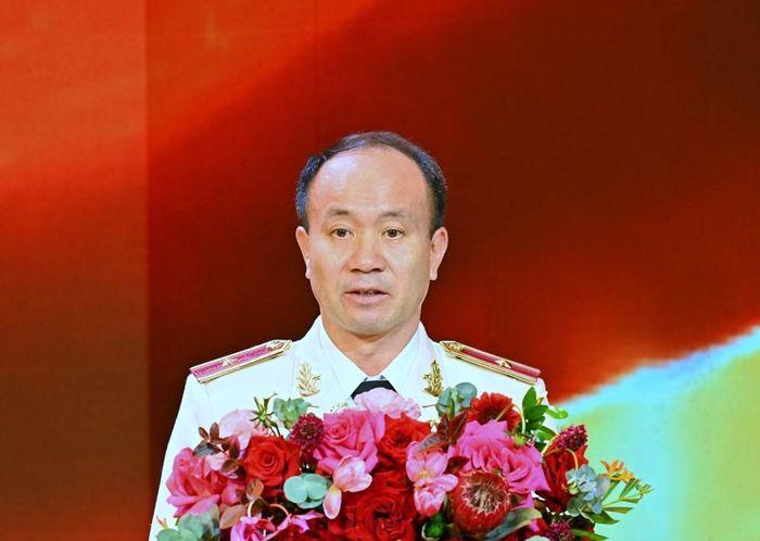 Thiếu tướng Nguyễn Quang Phương, Bí thư Đảng ủy, Cục trưởng Cục Cảnh sát điều tra tội phạm về tham nhũng, kinh tế, buôn lậu trình bày diễn văn tại Lễ kỷ niệm