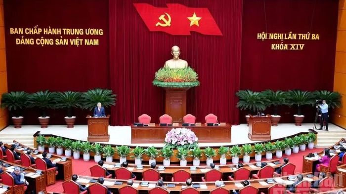 Quang cảnh phiên bế mạc Hội nghị lần thứ ba Ban Chấp hành Trung ương Đảng khóa XIV. (Ảnh: ĐĂNG KHOA)