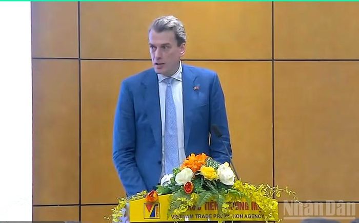Ông Rick Slettenhaar, Đại diện lâm thời Đại sứ quán Hà Lan tại Việt Nam. (Ảnh: KIM DUNG)