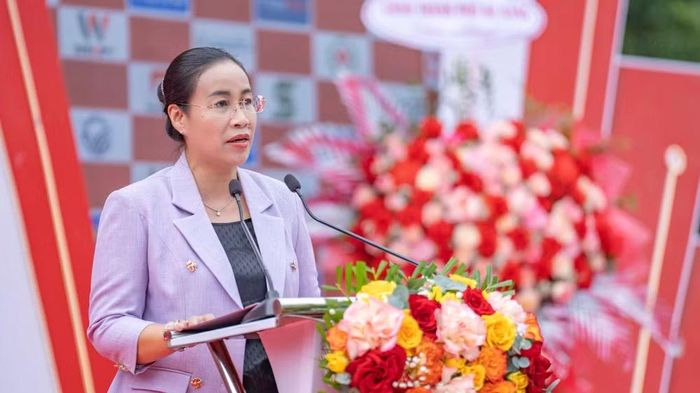 Phó Chủ tịch Ủy ban nhân dân thành phố Đà Nẵng Nguyễn Thị Anh Thi phát biểu tại sự kiện. (Ảnh: TÙNG LÂM)