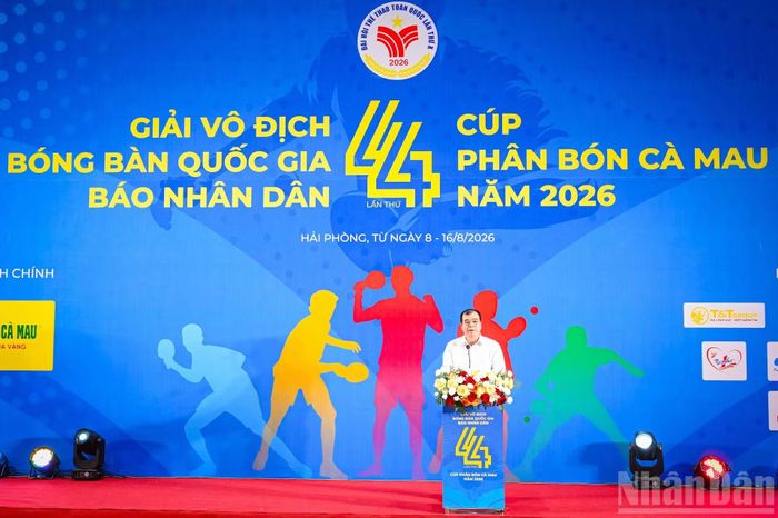 Đồng chí Nguyễn Minh Hùng, Phó Chủ tịch Ủy ban nhân dân thành phố Hải Phòng, phát biểu chào mừng giải đấu.