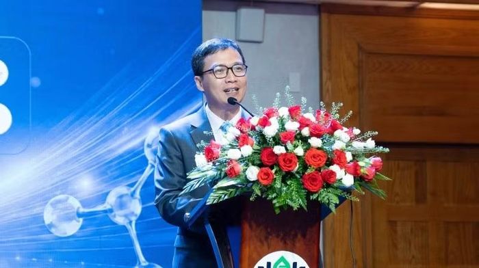Giáo sư, Tiến sĩ Phan Bách Thắng, Hiệu trưởng Trường đại học Khoa học Sức khỏe phát biểu tại sự kiện. (Ảnh: HÀ CHÂU)