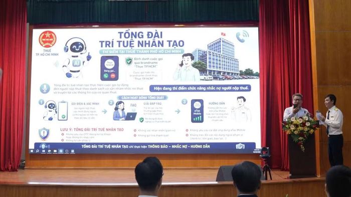 Chương trình trình diễn thực tế (Live Demo) vận hành tổng đài AI của Thuế Thành phố Hồ Chí Minh. (Ảnh: Lê Tú)