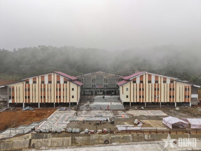  Trường Phổ thông nội trú Tiểu học và THCS Y Tý khang trang, hiện đại.